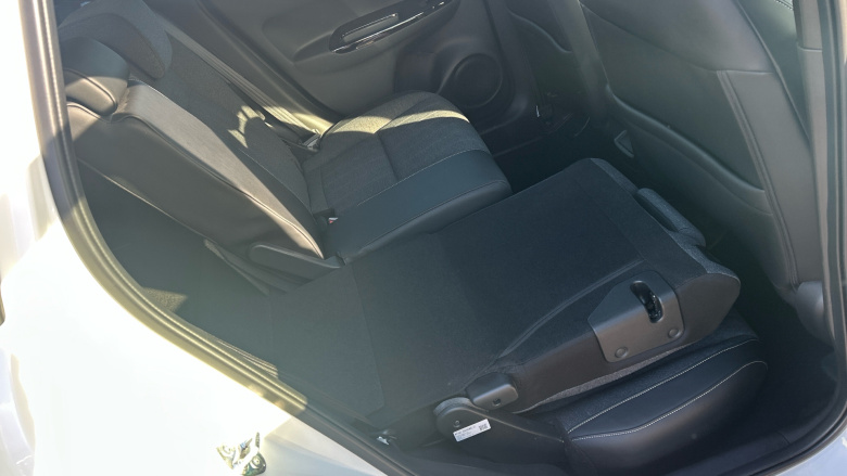 Honda Jazz 1.5 i-MMD Hybrid SR 5dr eCVT Hybrid Hatchback